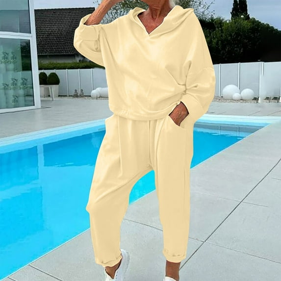 Brondbend 2 Piece Tracksuit for Sweat Suits for Womens Long Sleeve Hooded Solid Color Pullover and Casual Sweatpant Outfit Plus Size Fall Winter Fashionable Outdoor Athletic Set,Khaki