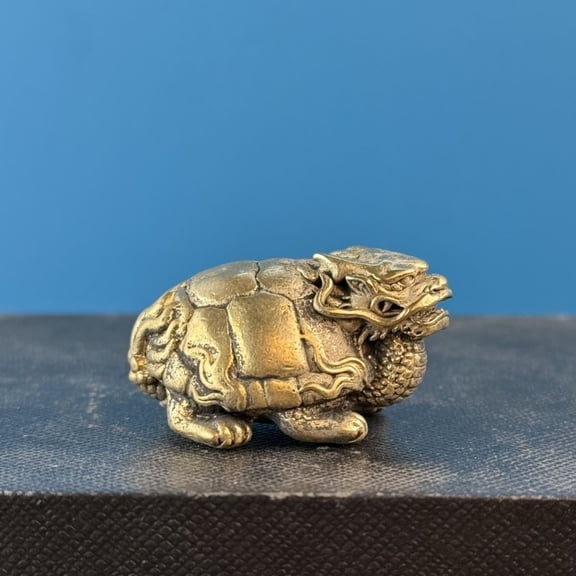 Bronze Xuanwu Dragon Turtle Tea Pet Figurine Small Handheld Copper Collectible Chinese Mythical Animal Desk Decor Ornament