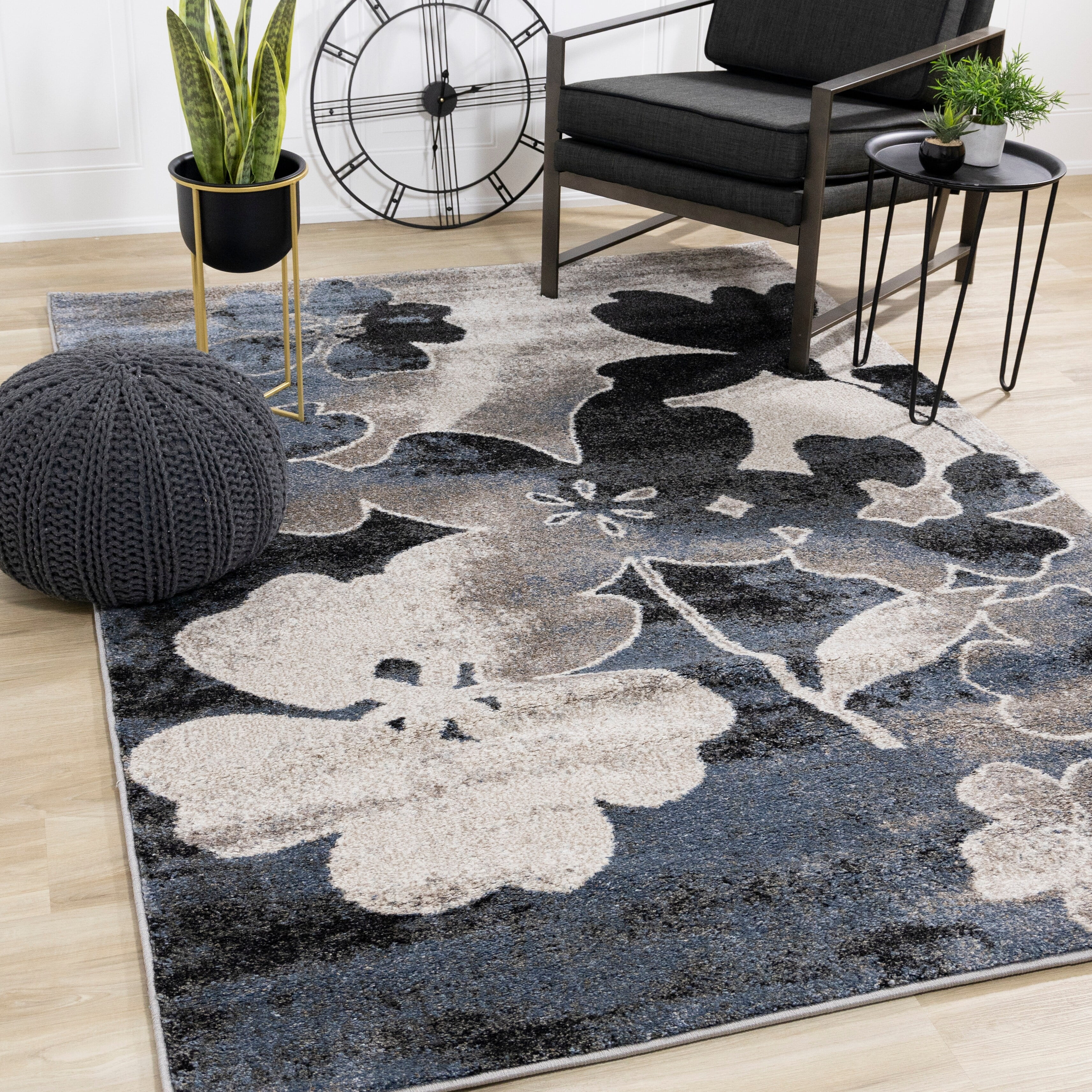 Brookfield Black and Blue Floral Stain-Resistant Rectangular Rug