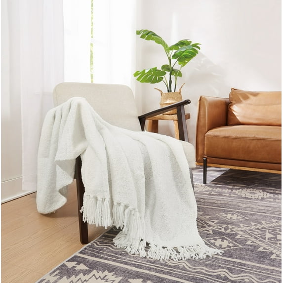 Brooklyn Loom Chunky Boucle 100% Microfiber Polyester 50x70 Throw Blanket in White, All Season, Adult Size, OEKO-TEX Certified