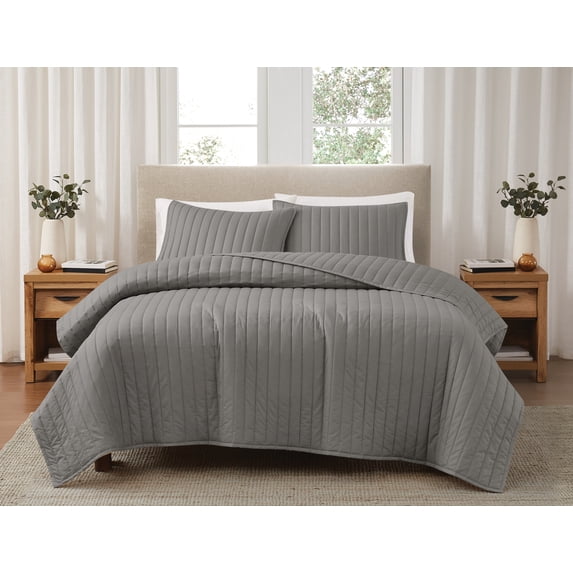 Brooklyn Loom Classic Solid 100% Cotton 200 Thread Count Percale Grey 3-Piece King Quilt Set, Solid Casual themed, Adult Bedding, OEKO-TEX Certified