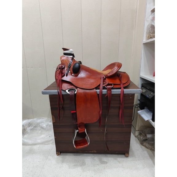 Brown Leather Western Barrel Wade Tree Saddle With Tack Set