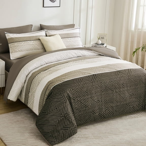 Brown Queen Size 7 Piece Striped Bed-in-a-Bag Bedding Set