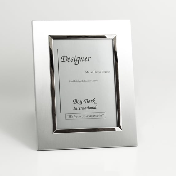 Brushed Metal 4"x6" Picture Frame with Easel Back.