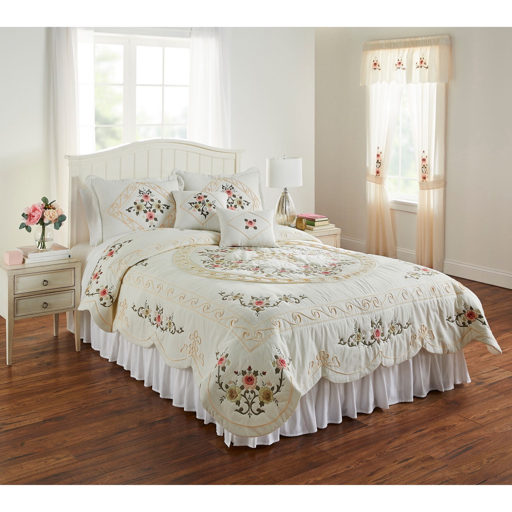 Ava Twin Ivory Embroidered Cotton Quilt with Floral Appliqués