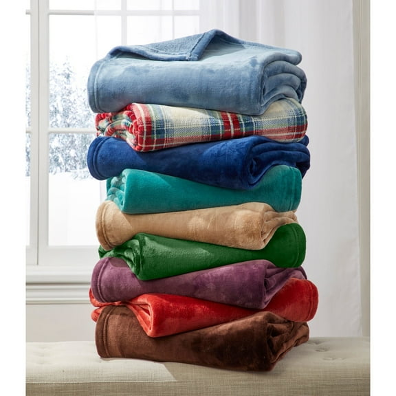 BrylaneHome BH Studio Microfleece Blanket