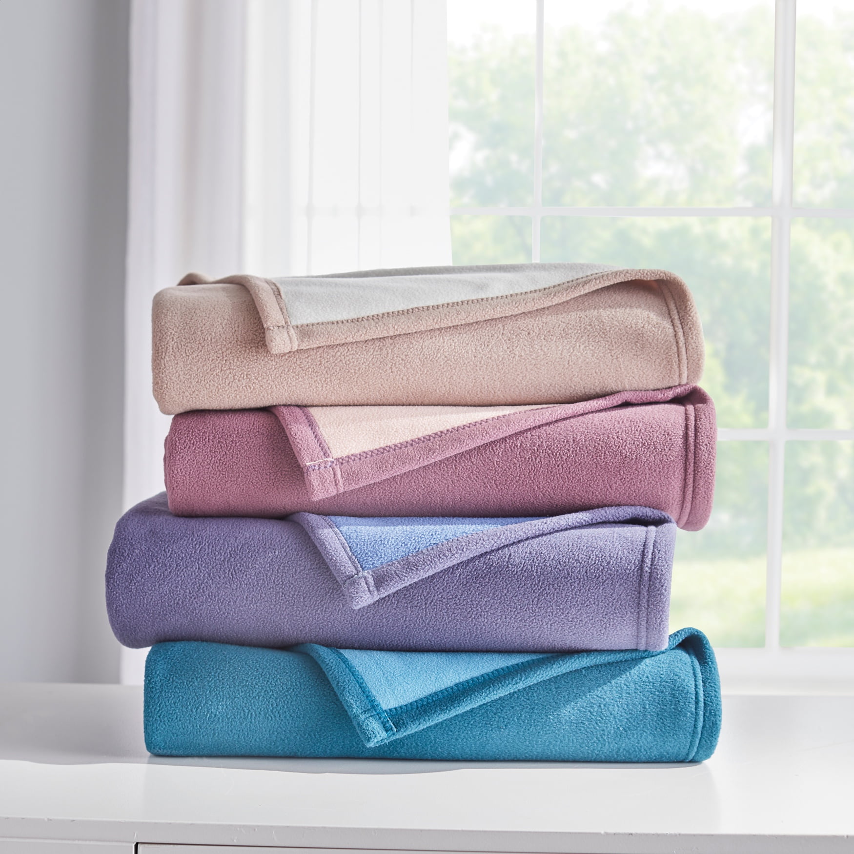 Full Reversible Fleece and Cotton Kids Blanket