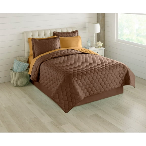 BrylaneHome BH Studio Reversible Quilt