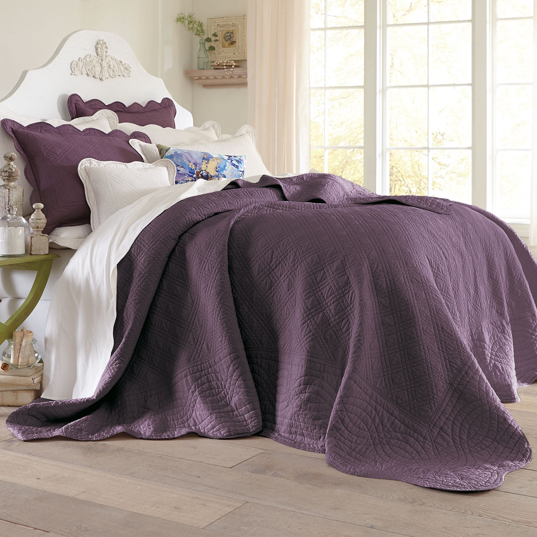 BrylaneHome Bedding Lightweight All Season Florence Quilted Oversized ...