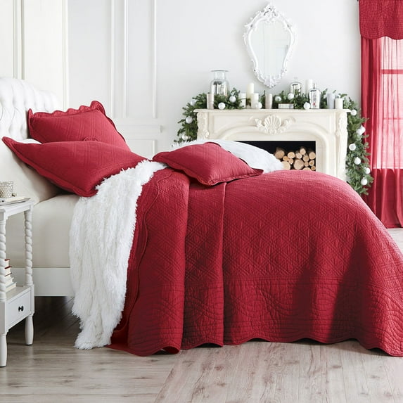 BrylaneHome Bedding Lightweight All Season Florence Quilted Oversized 100% Cotton Ultra Supreme Softness Bedspread