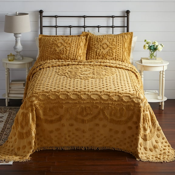BrylaneHome Bedding Lightweight All Season Georgia Chenille Bedspread Ultra-Soft 100% Cotton with Medallion Pattern