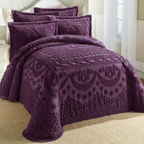 BrylaneHome Bedding Lightweight All Season Georgia Chenille Bedspread Ultra-Soft 100% Cotton with Medallion Pattern
