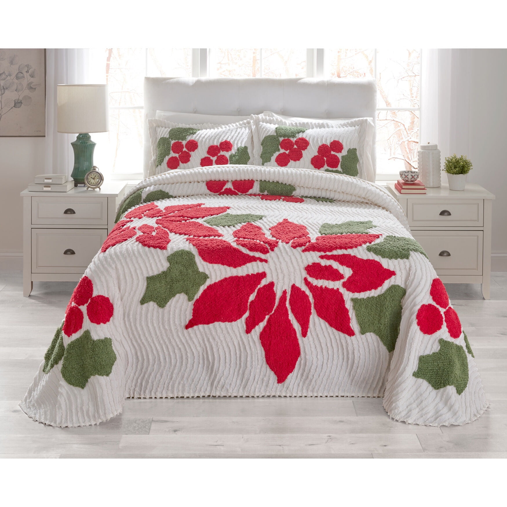 Poinsettia Red and Green Cotton Twin Bedspread