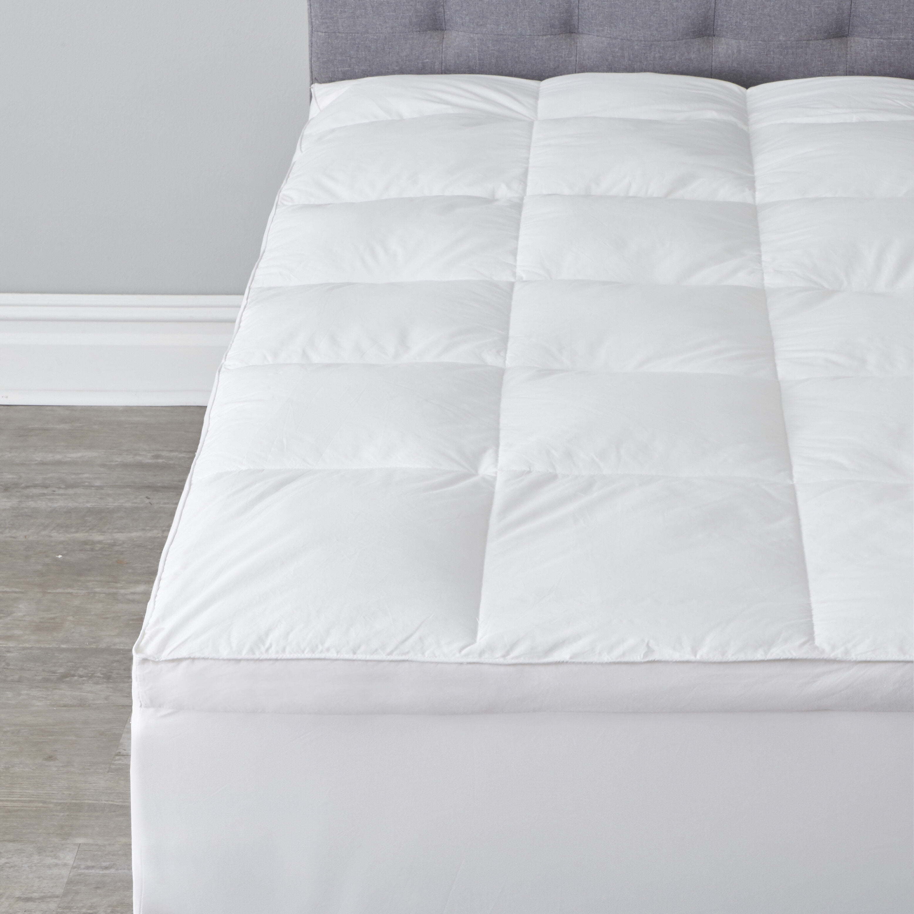 White Dual Layer King Mattress Pad with Quilted Top