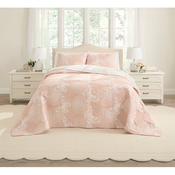 BrylaneHome Monarch Matelassé Reversible Bedspread Set