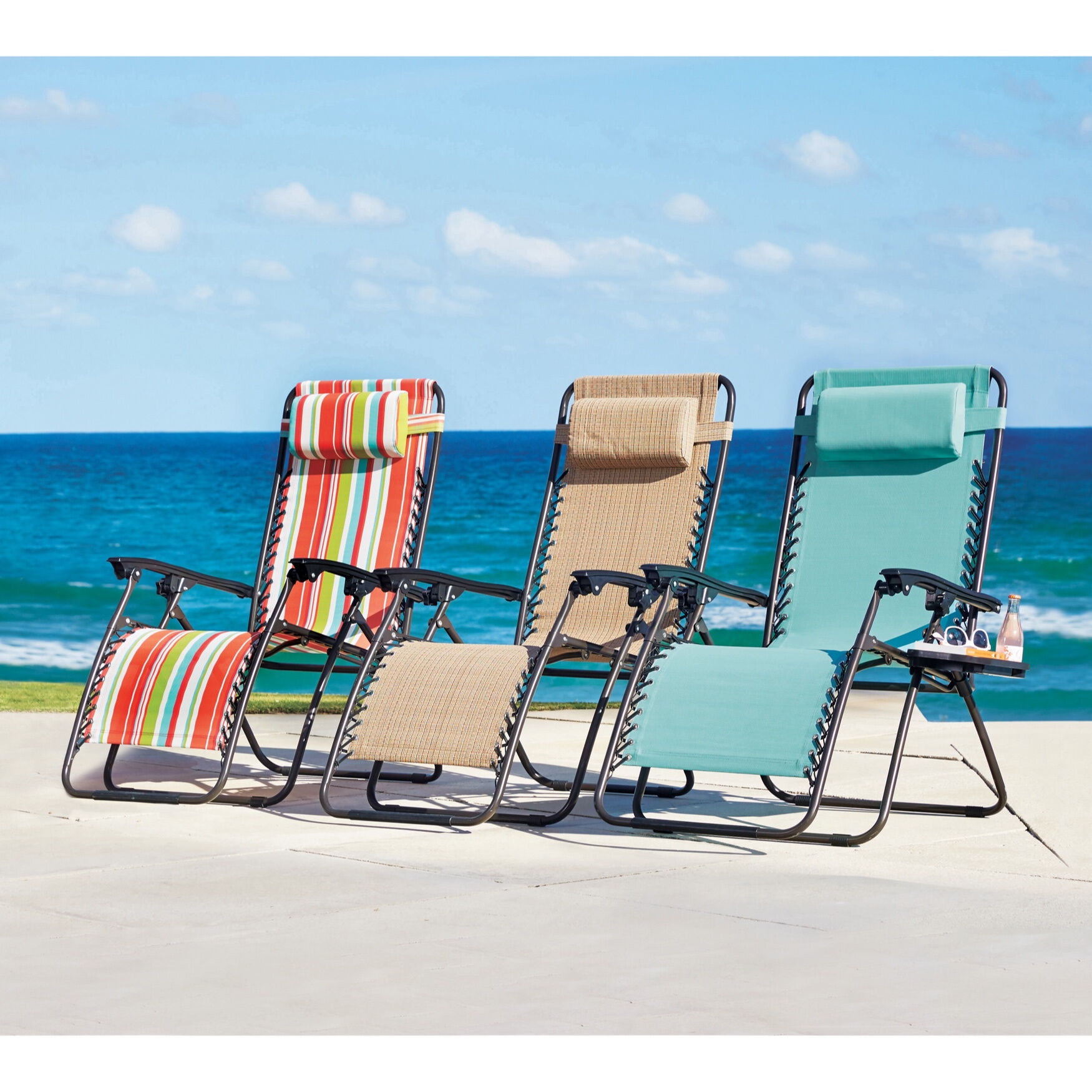 BrylaneHome Outdoor Zero Gravity Lawn Chair Foldable Patio Recliner Anti Gravity Lounge Chair w Pillow for Outdoor Camp Poolside Backyard Beach 250