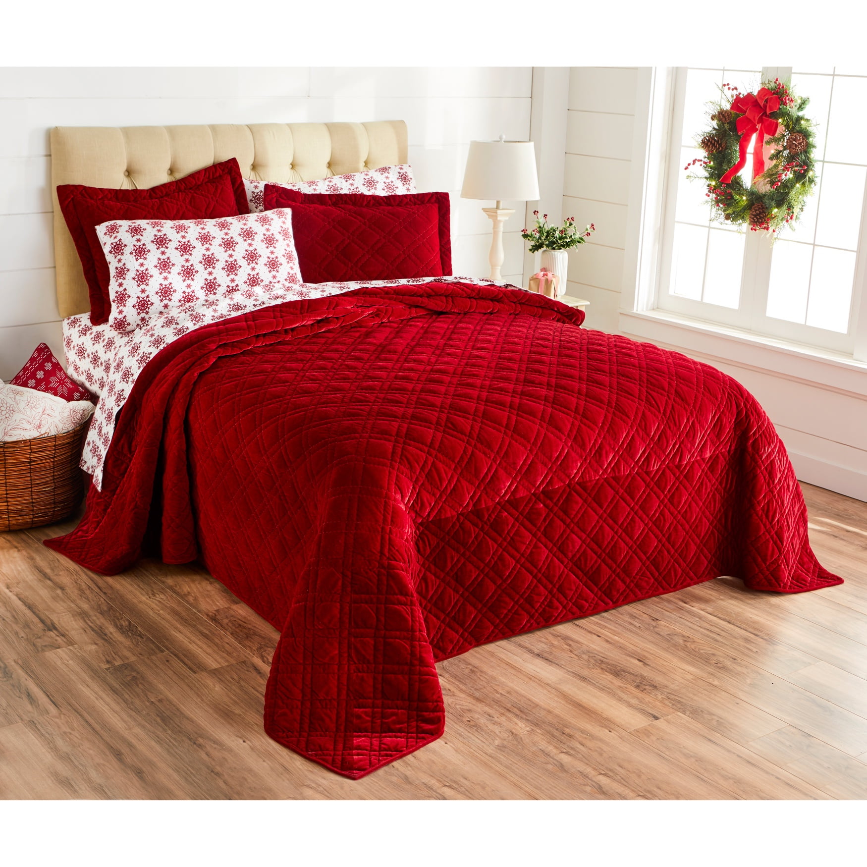 BrylaneHome Velvet Diamond Quilted Be...