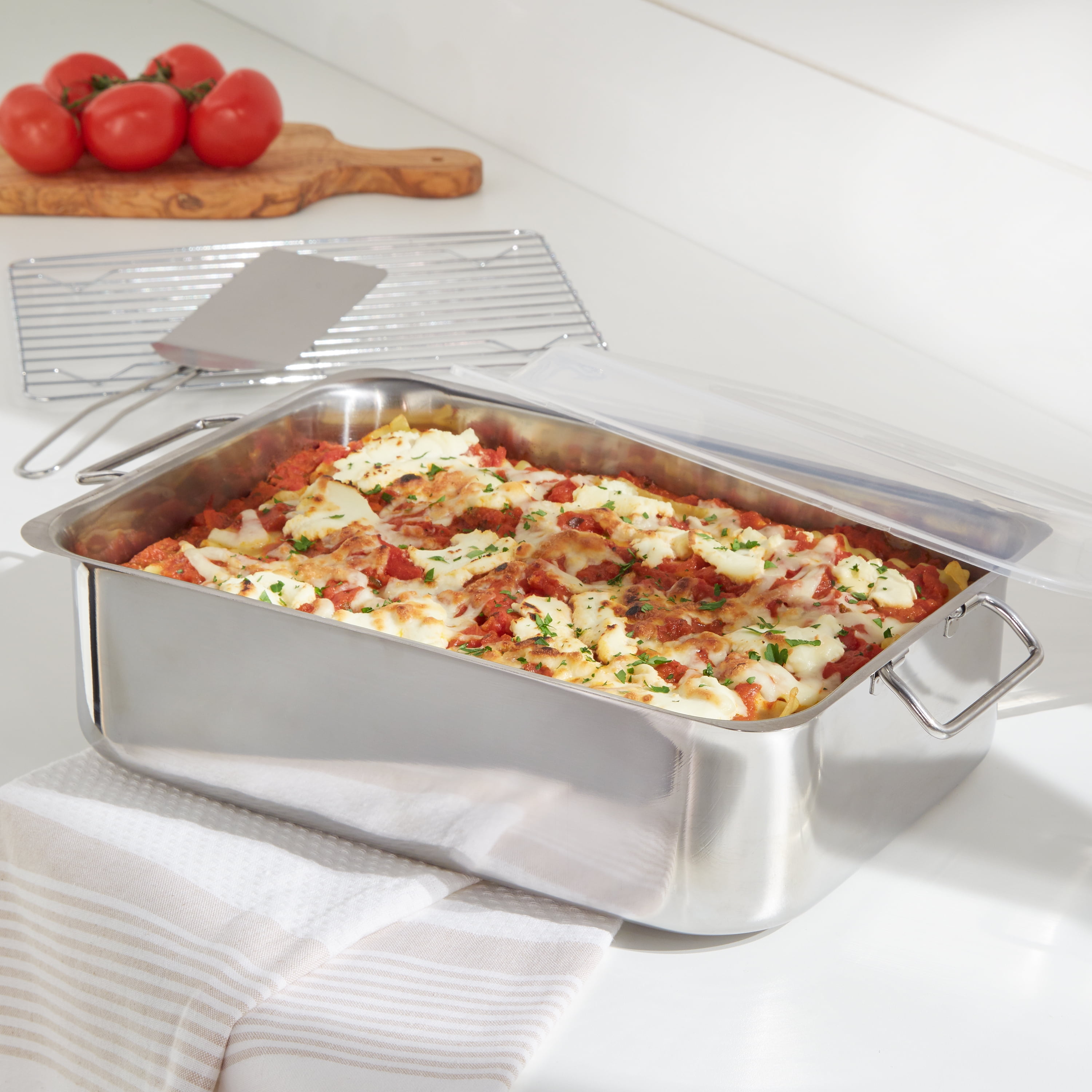 Deep 2024 lasagna dish