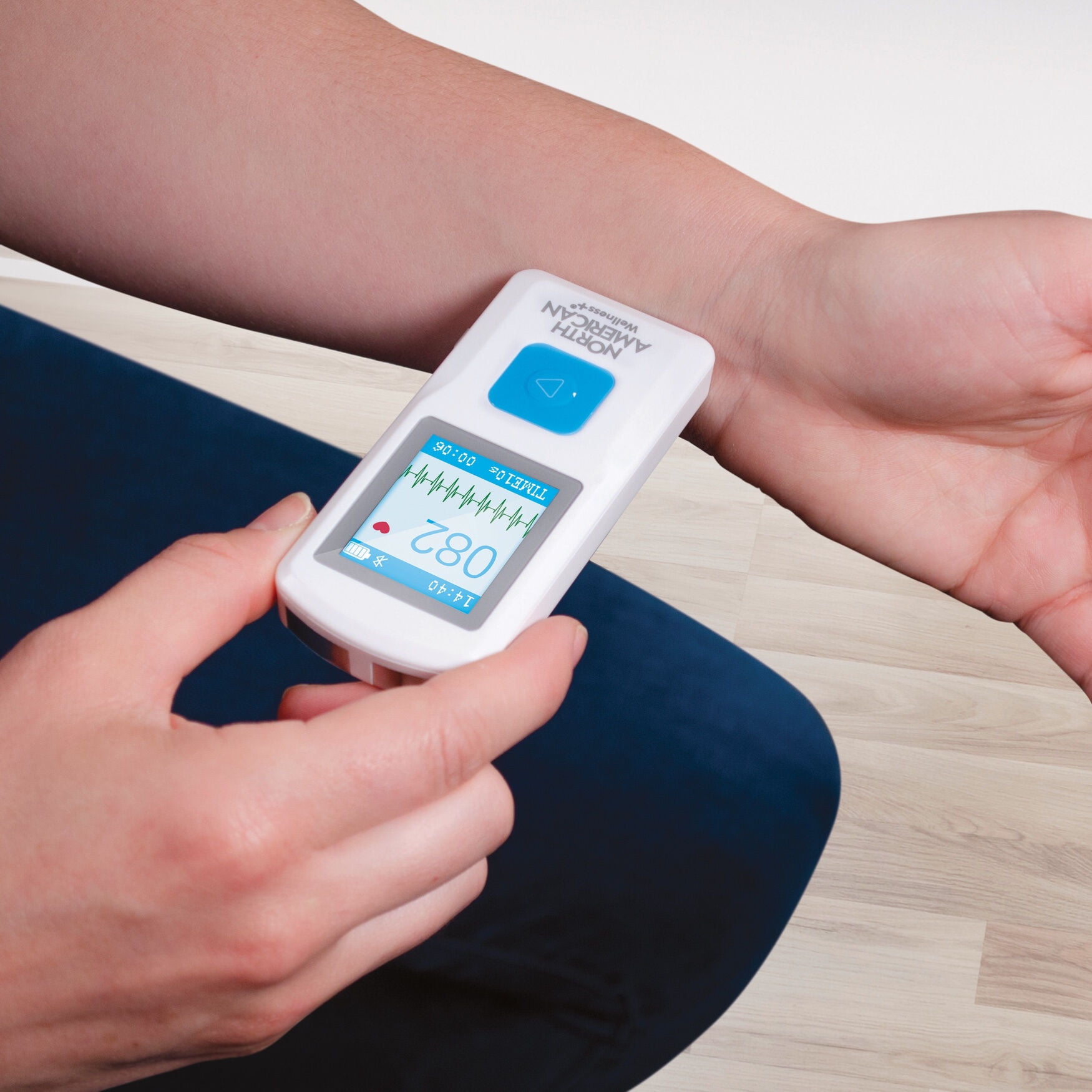 Brylanehome Rechargeable Portable Ecg/Ekg Meter, White