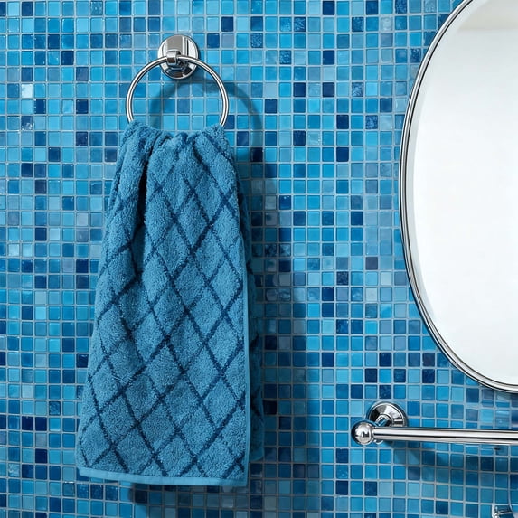 Btomtd Diamond Pattern Corals Fleece Towels for Bathroom, Unisex Soft Face Towel and Hair Drying Towel, Absorbent Shower Washcloths and Bath Towels, 1-Pack, Size 29" x 13", Green