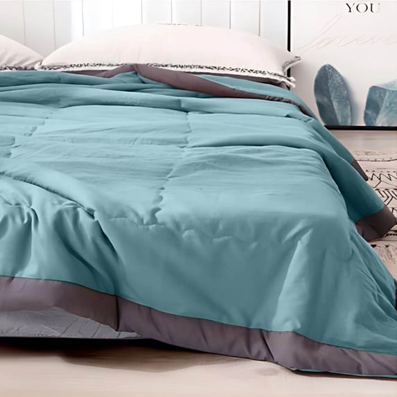 Btomtd Summer Cooling Blanket, Ice‑Feel Summer Air Conditioner Quilt, Washable Lightweight Comforter for Hot Sleepers & Night Sweaters, 39" x 55" (Blue)