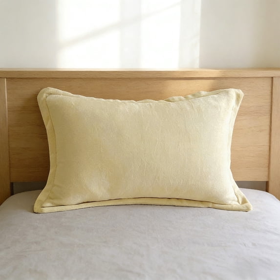 Btomtd Winter Fleece Pillow Cases Standard Size, Soft and Thickened Fleece Pillowcases for Cold Season, Warm Pillow Covers for All, Size 29" x 19", Yellow