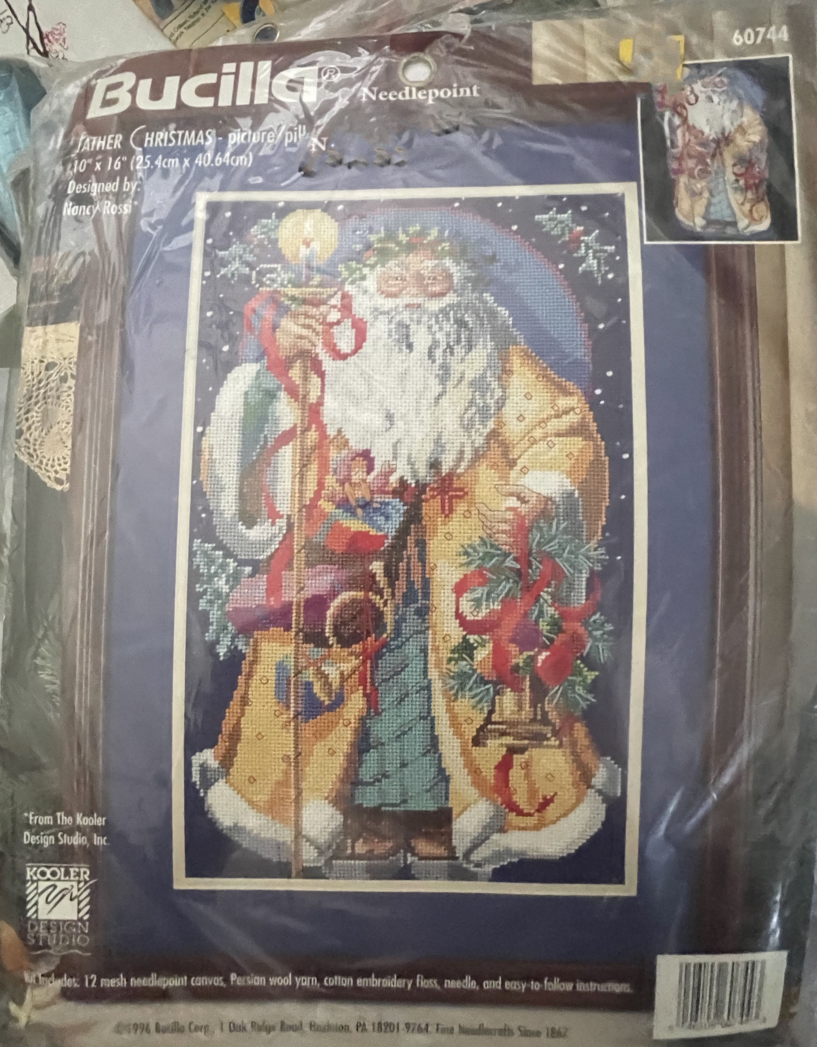 Bucilla Father Christmas Needlepoint #60744 Picture Pillow Nancy Rossi