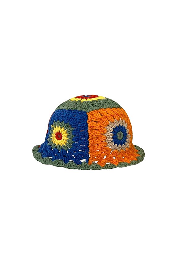Bucket Hats for Women Fashion Japanese Vintage Hollow Flowers Handmade Knitted Pot Hat Autumn And Winter Sweet All Hat Show Face Small