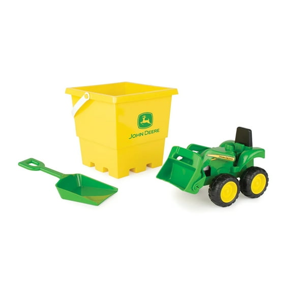 Bucket with 6 John Deere Tractor