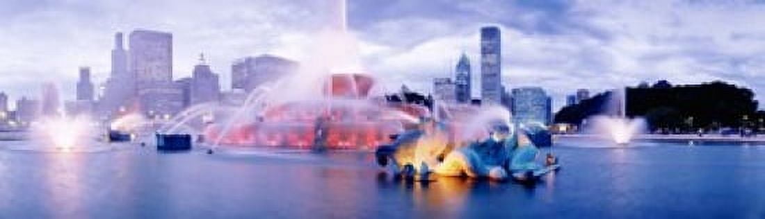 Buckingham Fountain Chicago IL Canvas Art - Panoramic Images (20 x 6)