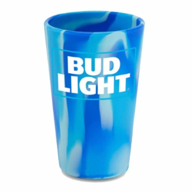 https://i5.walmartimages.com/seo/Bud-Light-16oz-Capacity-Silicone-Cup-Sets-4-Pack-Blue_6bfdbdfb-f289-4211-9804-317e33f76a20.e43b475584c95b70317a9aa1b6112b61.jpeg?odnHeight=768&odnWidth=768&odnBg=FFFFFF