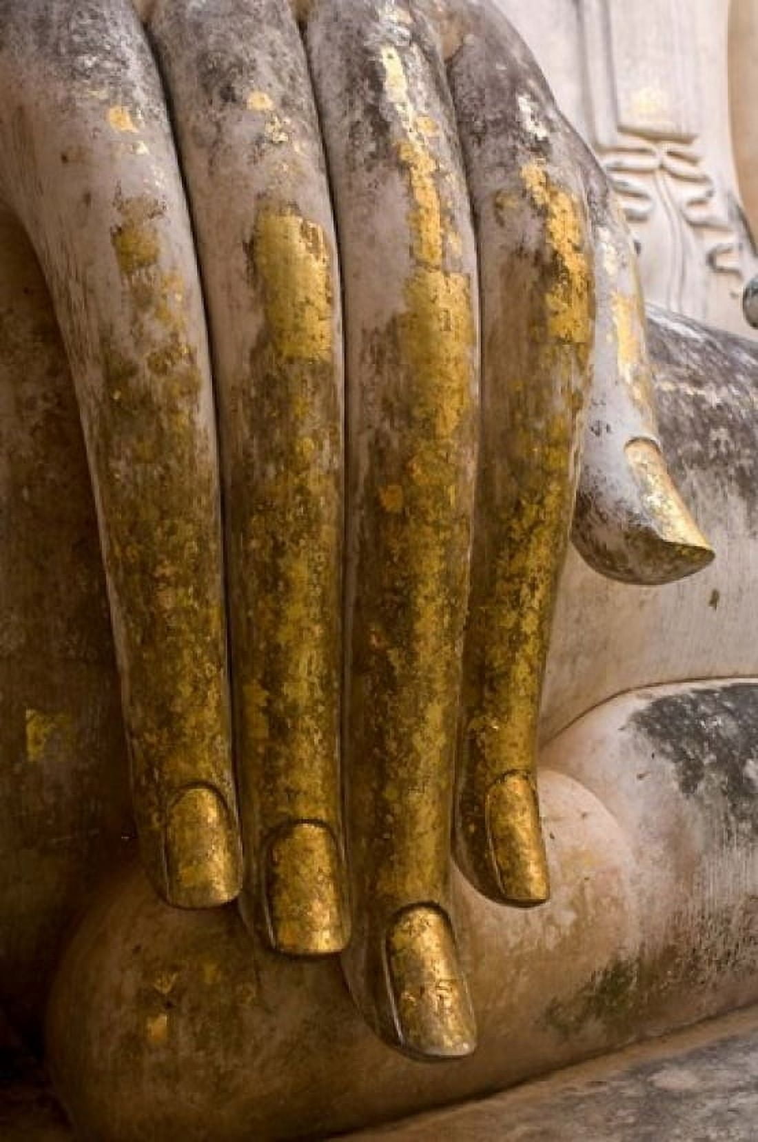 Buddha at Wat Si Chum Canvas Art - Alison Wright DanitaDelimont (15 x 22)