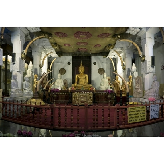 Buddha statues in Sri Dalada Maligawa (Temple of the Sacred Tooth Relic) Kandy Central Province Sri Lanka (27 x 9)