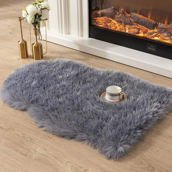Bueautybox Ultra Soft Fluffy Rugs Faux Fur Rug Chair Cover Seat Pad Fuzzy Area Rug for Bedroom Floor Sofa Living Room Home Decor