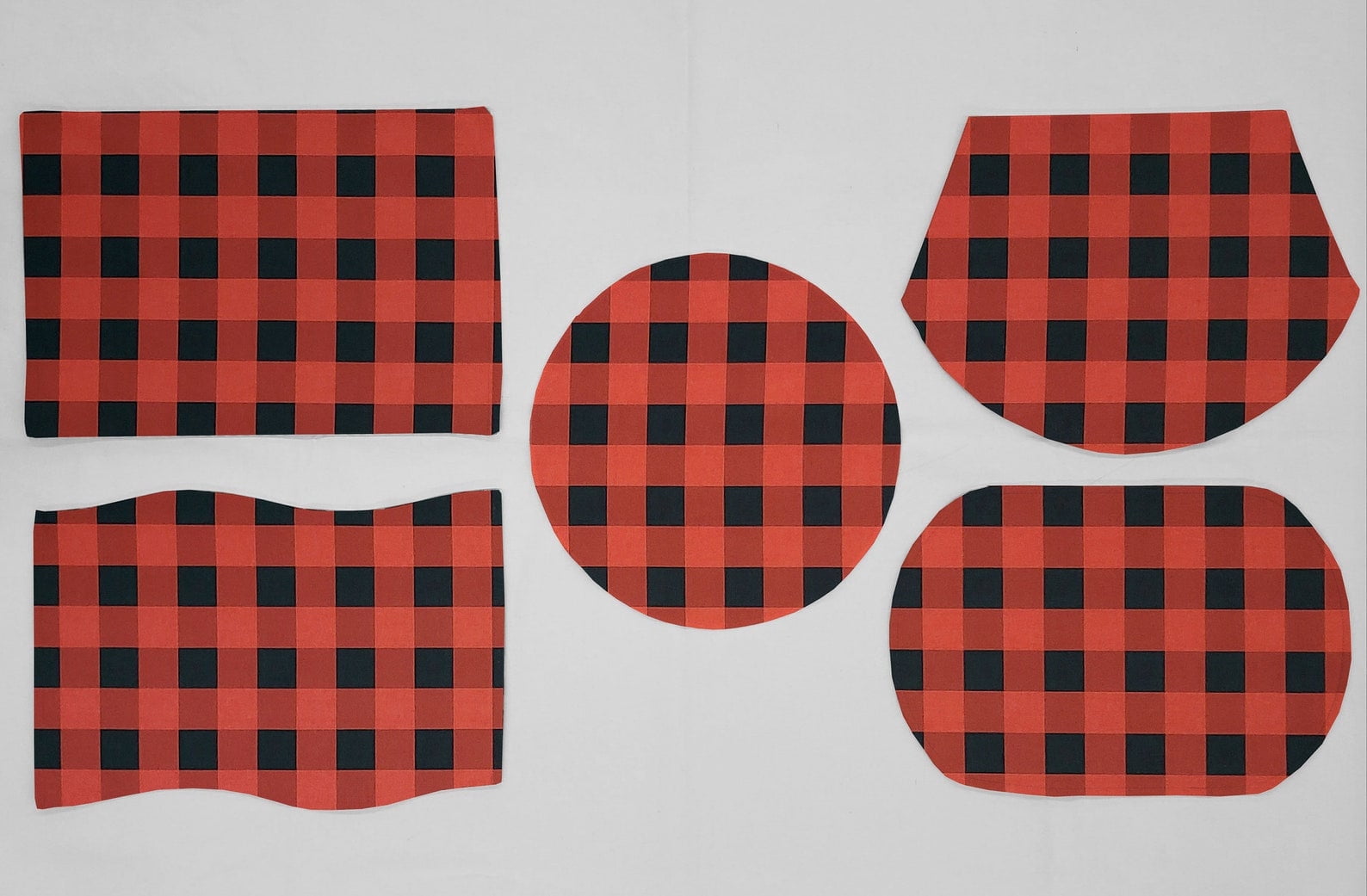Buffalo Check Plaid Placemats by Penny's Needful Things (Oval - Set of 6) (Red)