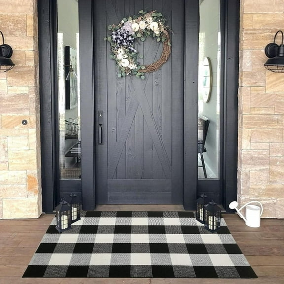 Buffalo Plaid Outdoor Rug Front Door Mat 27.5'' x 43'' Black and White Front Porch Rug Welcome Doormats for Farmhouse Entrance Porch Outdoors Decor