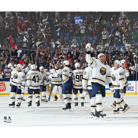 Buffalo Sabres Unsigned 2019-20 Team Celebration Photo