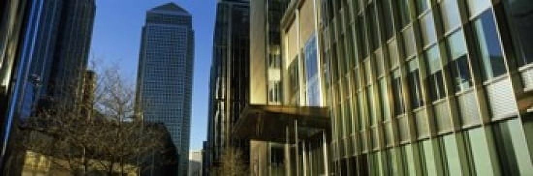 Buildings in a city Canada Square Building Canary Wharf Isle of Dogs London England 2011 Canvas Art - Panoramic Images (18 x 6)