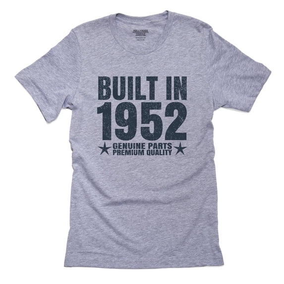 Built In 1952 - Perfect Birthday Present Gift - Vintage Men's Grey T-Shirt
