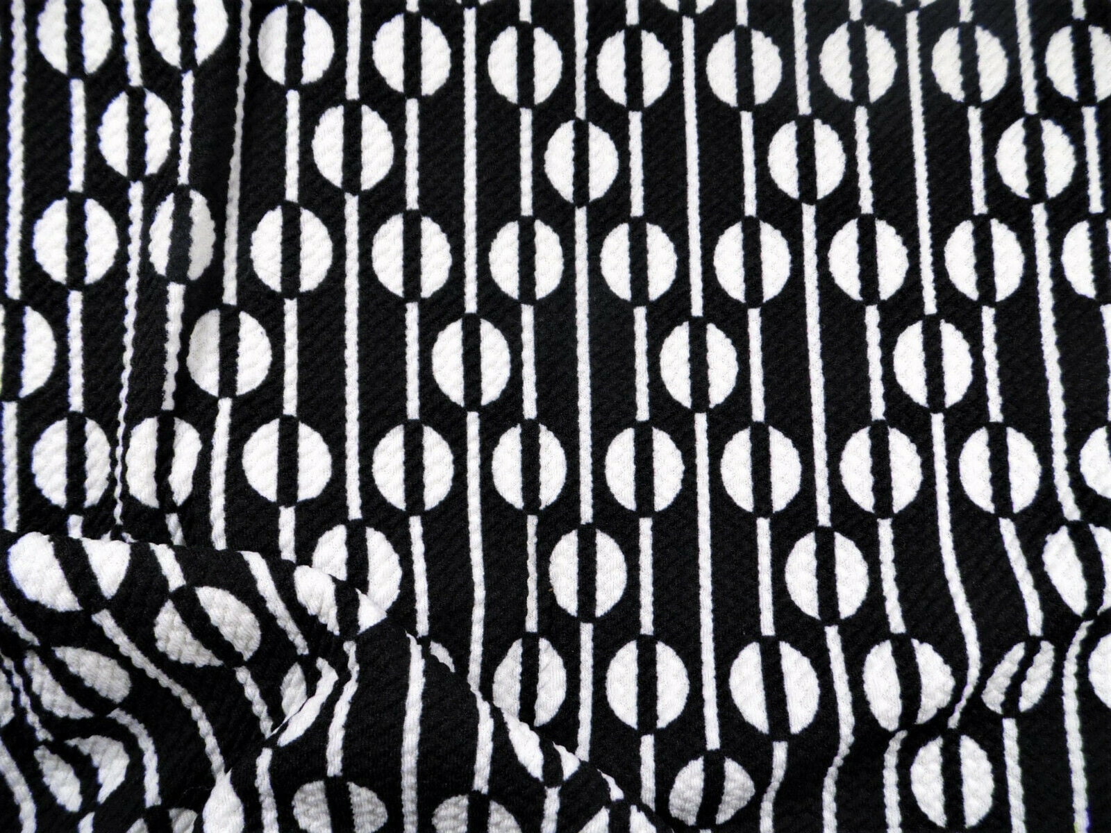 Bullet Printed Liverpool Textured Fabric Stretch Ethnic Dots Black White X50 (10 Yard Lot (continuous))