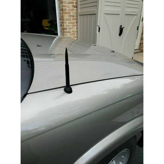 Bullet Style 0.3 Cal (5.45") Antenna Mast AM/FM for GMC SONOMA 1982-2004 New
