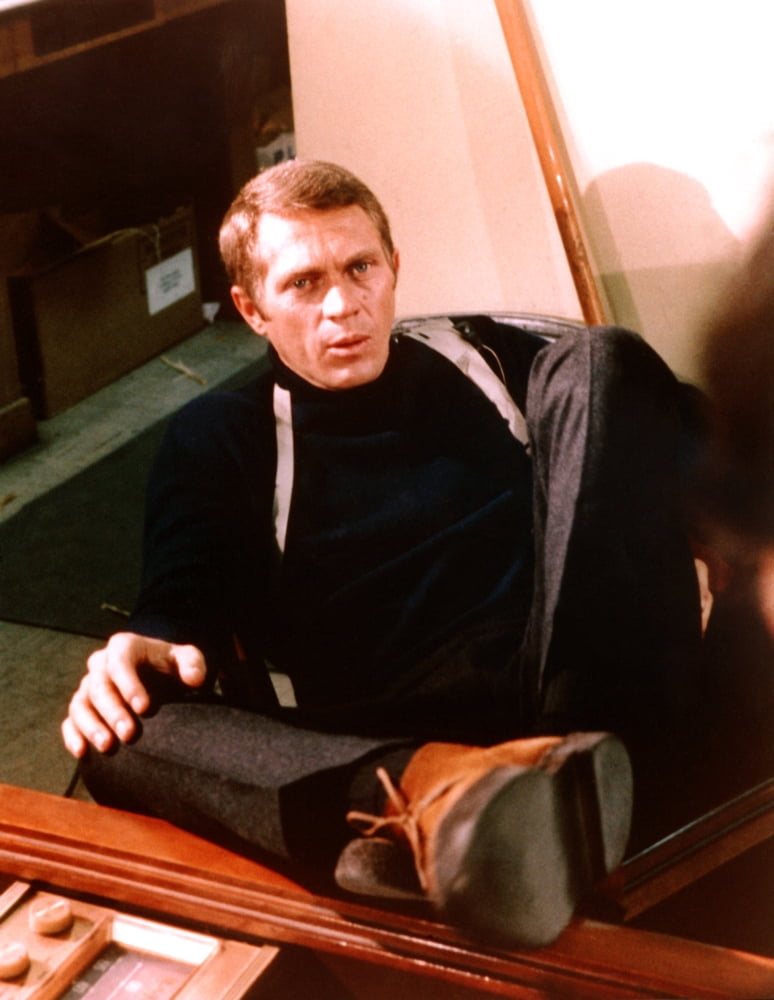 Bullitt Canvas Art - (16 x 20)