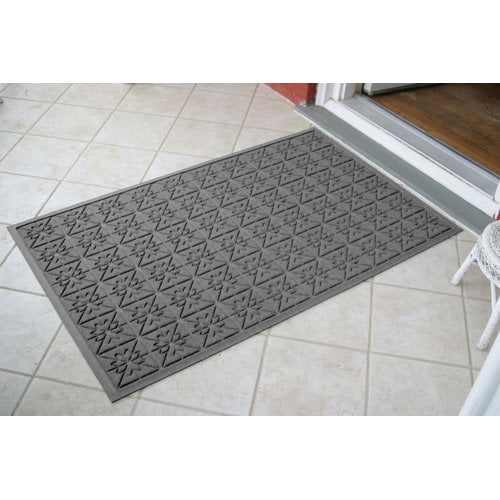 Bungalow Flooring Aqua Shield Medium Grey Star Quilt Mat