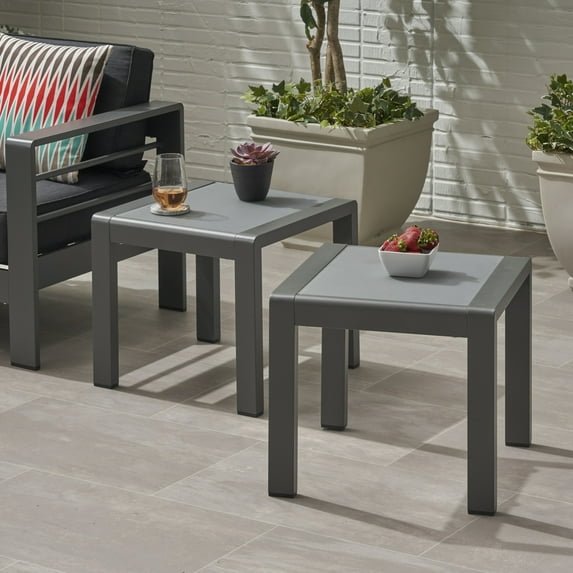 Bunny Coral Outdoor Aluminum Side Table (Set of 2)