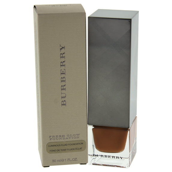 Burberry Fresh Glow Foundation Sunscreen Broad Spectrum SPF 12 - # 60 Chestnut 1 oz Foundation