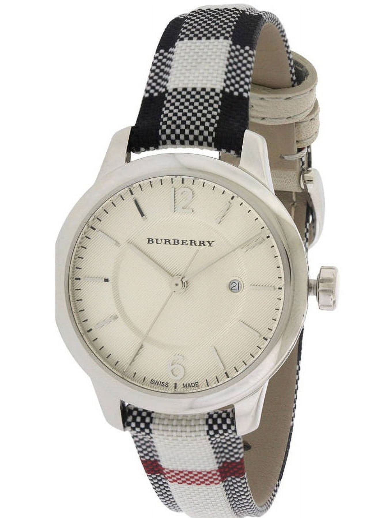 Burberry Women s Classic Analog Quartz 32mm Watch BU10104