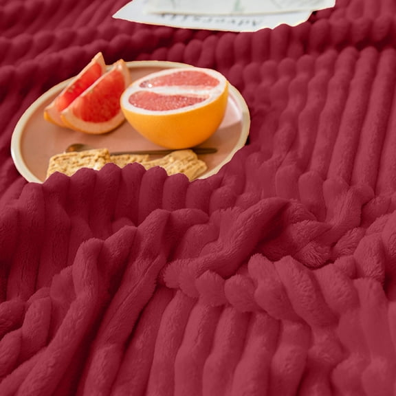Burgundy Throw Blanket,Fleece Blanket,Fuzzy Soft Microfiber Bed Blanket,Lightweight Gift Blanket Fleece Air Conditioning Blanket Towelling Blanket with Milk Fleece Nap Blanket(Red 40*28in)