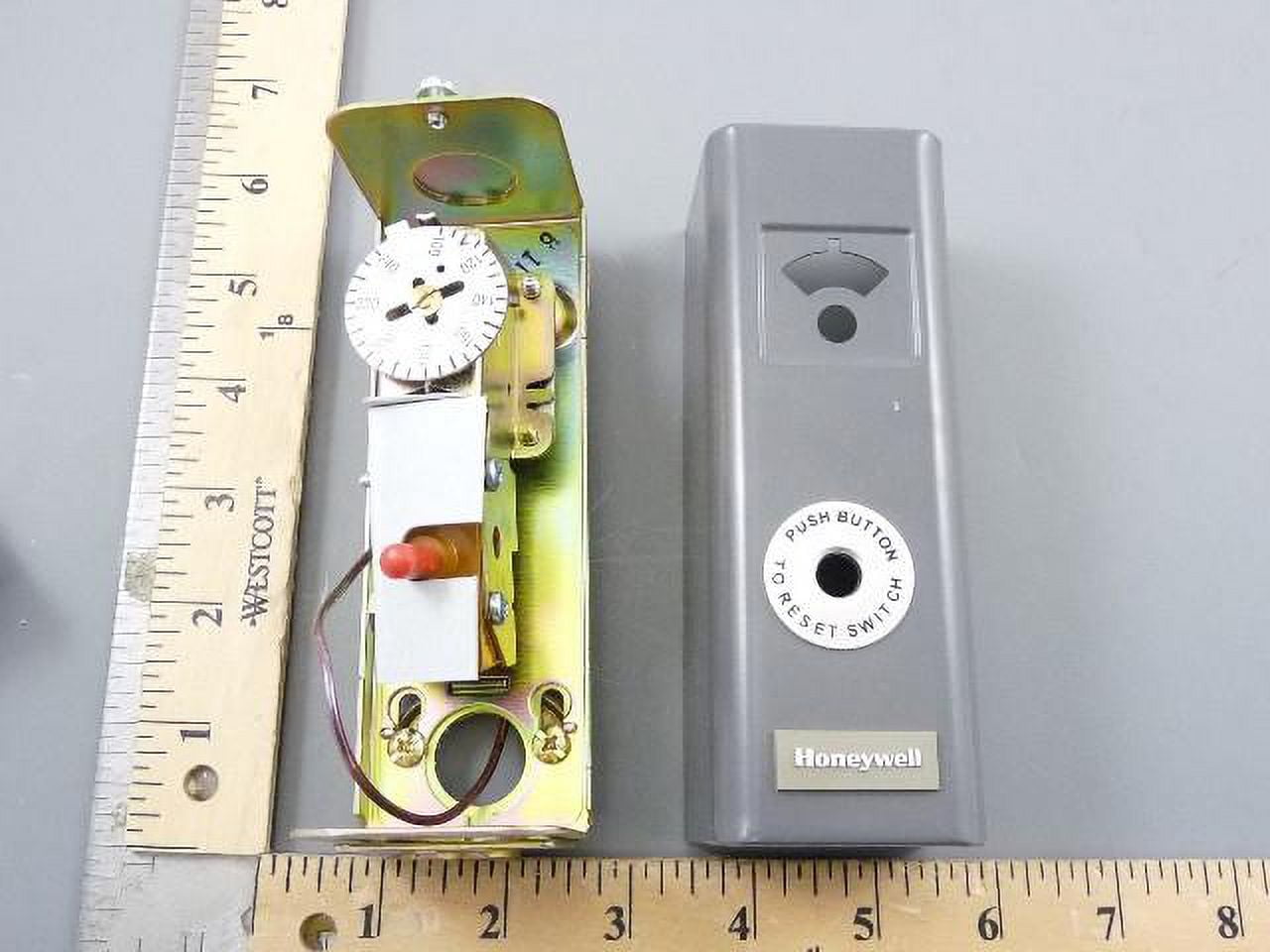 Burnham Boiler 80160703 - 100-240F SPST M/R IMMRSN AQUST