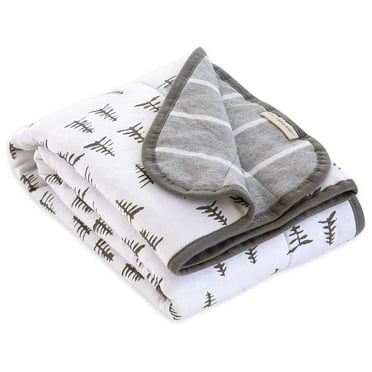 Burt's Bees Baby Pine Forest Organic Cotton Reversible Blanket in Heather Grey