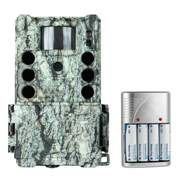 Bushnell Core S-4K No-Glow Trail Camera (Camo) + Batteries w/ Rapid Charger